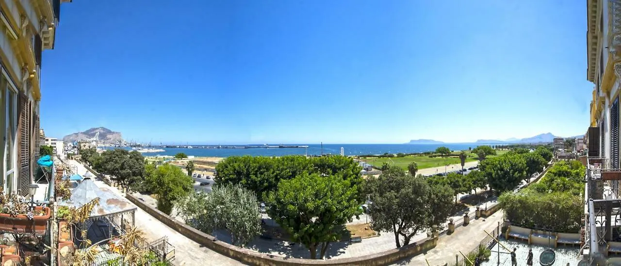 パレルモAmazing Sea View In Historic Building In Downtown By Wonderful Italyアパートメント イタリア