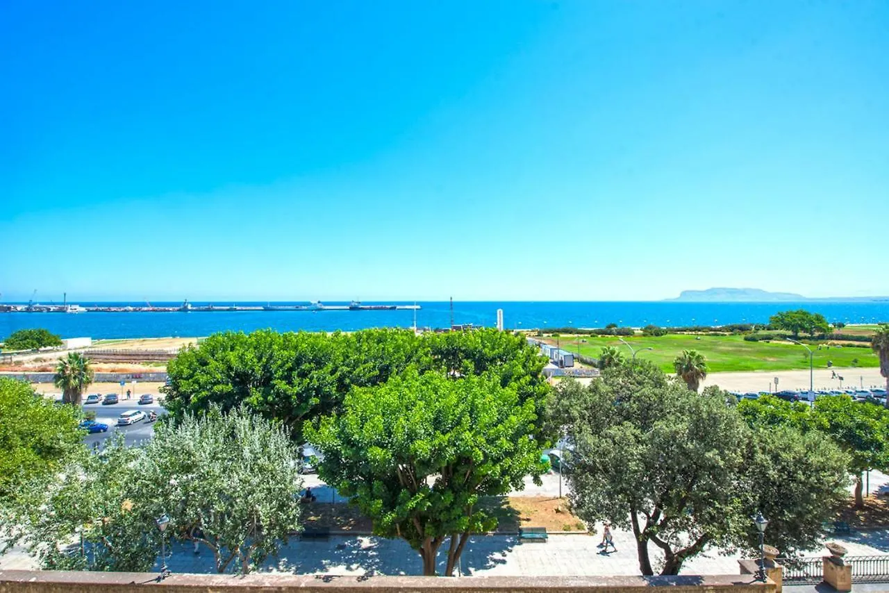 パレルモAmazing Sea View In Historic Building In Downtown By Wonderful Italyアパートメント 0*, パレルモ